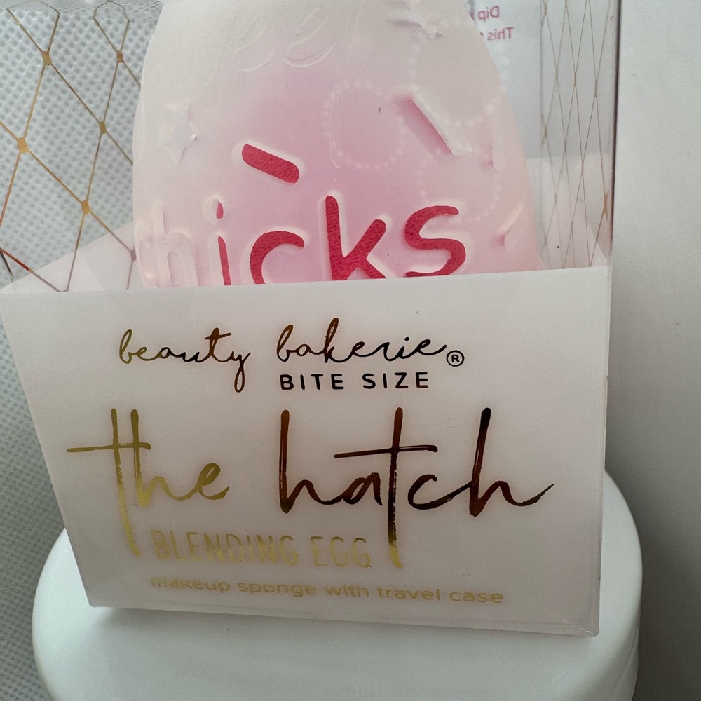 Hello Kitty Bundle! - Picture 3 of 5